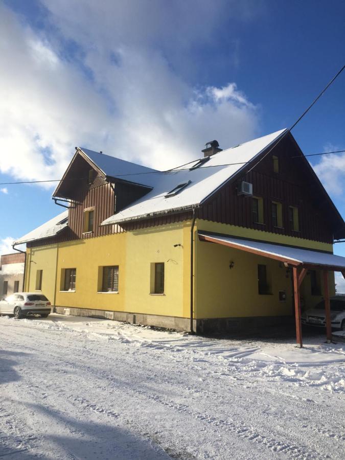 Penzion Pod Kaplickou Kořenov Eksteriør bilde
